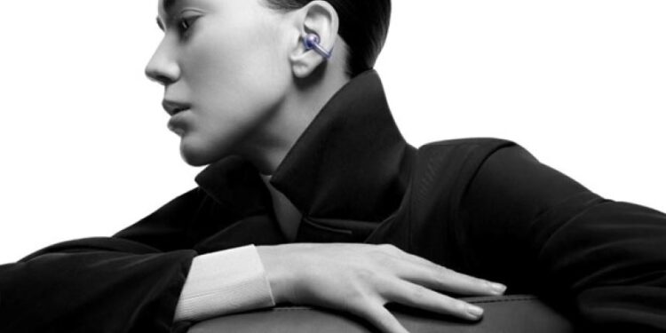HUAWEI FreeClip: Τα πανέμορφα open-ear design ακουστικά της Huawei