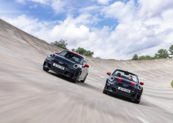 Mini: Νέες “καυτές” εκδόσεις John Coope Works