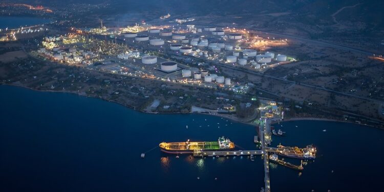 Ενστάσεις της Motor Oil και της Φυσικό Αέριο στην τιμολογιακή πολιτική της Hengas