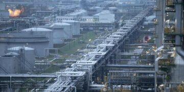 ΕΒΙΚΕΝ: Επιδεινώνεται συνεχώς η ανταγωνιστικότητα της βιομηχανίας λόγω υψηλών τιμών στο ρεύμα