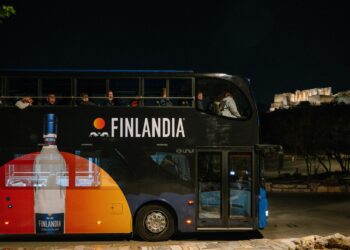 Στο Athens Bar Show 2024 έλαμψε ο Ήλιος του Μεσονυκτίου!