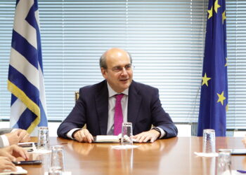 Χατζηδάκης: Όλα τα μέτρα για τις επιχειρήσεις στο νέο φορολογικό νομοσχέδιο