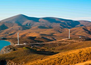ΔΕΗ: Αύξηση 61% σε επενδύσεις ΑΠΕ – Έκθεση βιωσιμότητας
