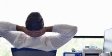 Ποια χώρα είναι έτοιμη να καταργήσει το 8ωρο χωρίς μείωση μισθού;
