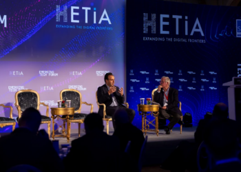 Δ. Παπαστεργίου: Εκδημοκρατισμός της τεχνητής νοημοσύνης ο Pharos