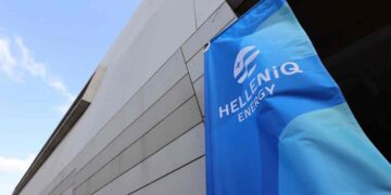 HELLENiQ ENERGY: Η υλοποίηση του στρατηγικού μετασχηματισμού “Vision 2025”
