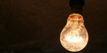 Αντίθετη η ΔΕΗ στα μέτρα που προτείνει το Χρηματιστήριο Ενέργειας για το 2025