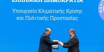 Βράβευση της Ζυθοποιίας Μακεδονίας Θράκης για τη συμβολή της στην αντιπυρική προστασία