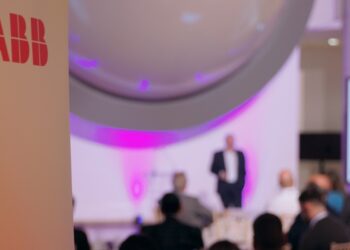 ABB: Διοργάνωσε το πρώτο Sustainability Symposium με το βλέμμα στραμμένο στη βιώσιμη ανάπτυξη