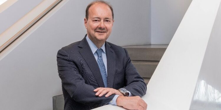Νέος πρόεδρος της Alpha Bank ο Δημήτρης Τσιτσιράγκος