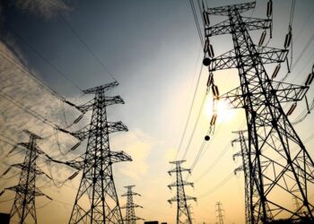 Αύξηση κατά 20-40% ως το 2030 του κόστους του συστήματος ηλεκτρισμού λόγω δικτύων προβλέπει ο ACER