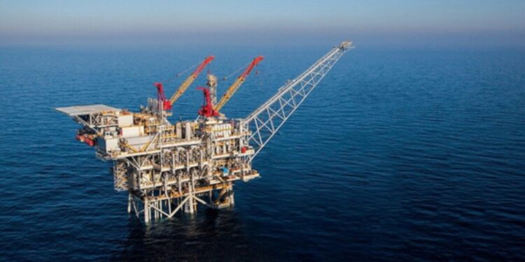 Chevron: Έτοιμη να διεξάγει έρευνες για φυσικό αέριο νοτιοδυτικά της Πελοποννήσου και έως δυτικά της Κρήτης 