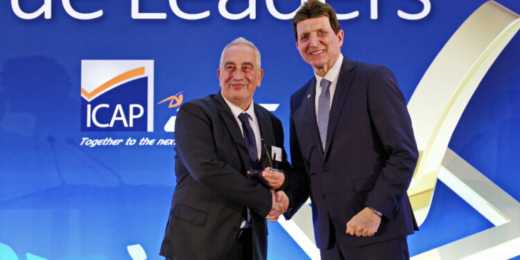 Η UNI-PHARMA SA, True Leader 2024 της ελληνικής οικονομίας από την ICAP