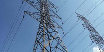 Tετραπλασιάστηκαν οι εξαγωγές ηλεκτρικής ενέργειας τον Νοέμβριο