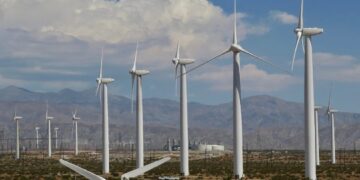 Tρεις ελληνικές εταιρίες ανταγωνιστικοί εξαγωγείς σε τεχνολογίες Net Zero