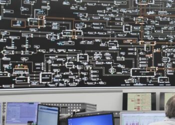 ΑΔΜΗΕ: Drones και θερμικές κάμερες για να αποφευχθούν τα black out στο μέλλον