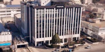 Η Nova επιταχύνει την κερδοφόρα ανάπτυξή της με νέα ηγετική oμάδα