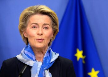 H E.E. βάζει… χέρι στο ταμείο του Covid για να χρηματοδοτήσει την άμυνά της
