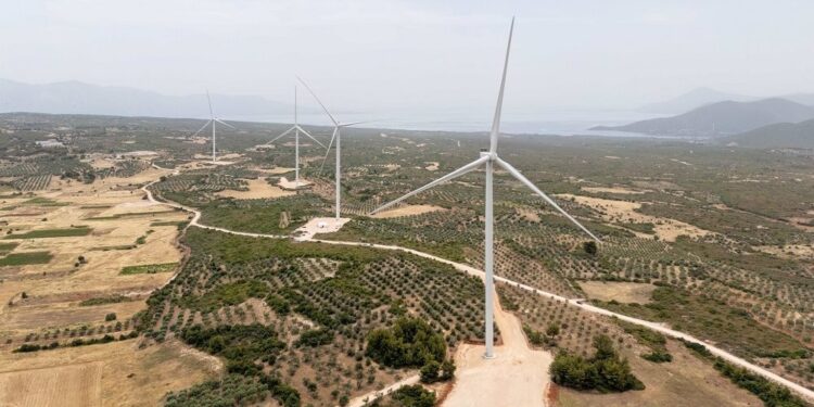 Amazon: Επενδύει σε τρία έργα ανανεώσιμης ενέργειας στην Ελλάδα