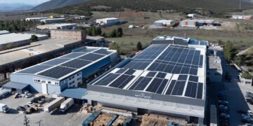 Παπουτσάνης: To 100% της απαιτούμενης ηλεκτρικής ενέργειας για τη λειτουργία του εργοστασίου στη Ριτσώνα προέρχεται πλέον από ΑΠΕ