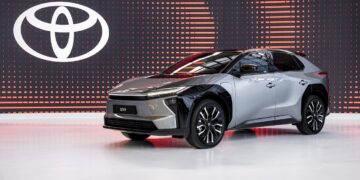 Η Toyota ενισχύει τη στρατηγική πολλαπλών διαδρομών «Toyota multi-pathway»