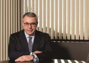 H Alpha Bank εξαγοράζει την Axia Ventures
