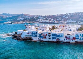 Πάσχα 2025: Οι προορισμοί που κέρδισαν τους Έλληνες μέσα από τα δεδομένα της Ferryscanner