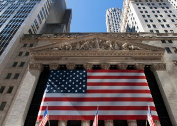 Wall: Πτώση άνω του 1,5% στην εβδομάδα