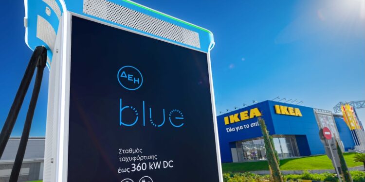 ΔΕΗ blue: Στην Πάτρα το πιο ισχυρό Hub φόρτισης της Ελλάδας με συνολική ισχύ 1,2 MW
