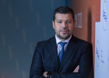 ΔΕΗ: Ανανεώθηκε η θητεία του Γιώργου Στάσση