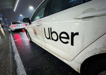 Uber: Οι πολίτες ζητούν καλύτερες μετακινήσεις