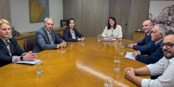 Ιδιαιτέρως θετικές οι επιπτώσεις της Ψηφιακής Κάρτας Εργασίας σε τουρισμό και επισιτισμό