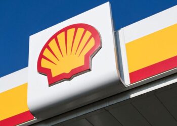 Η Shell διαψεύδει τα περί εξαγοράς της BP