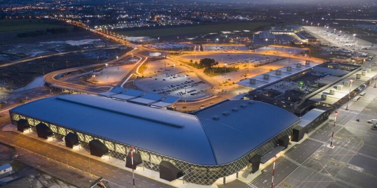 Fraport Greece: Τέταρτη φάση των εργασιών αναμόρφωσης και ανακατασκευής διαδρόμων στα Περιφερειακά Αεροδρόμια