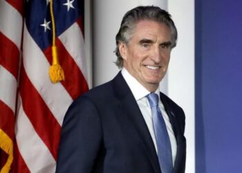 Στρατηγικής σημασίας η θέση της Ελλάδας για την ενέργεια δήλωσε ο Doug Burgum