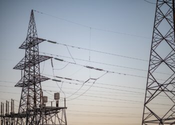 Ρεκόρ εξαγωγών ηλεκτρικής ενέργειας στο πρώτο εξάμηνο του 2025