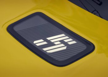 Renault: Βραβείο “καλύτερης τεχνολογίας” στο WWCOTY