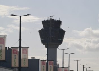 Συγκρότηση Ειδικής Επιτροπής για το πρόβλημα σε συχνότητες του FIR Αθηνών