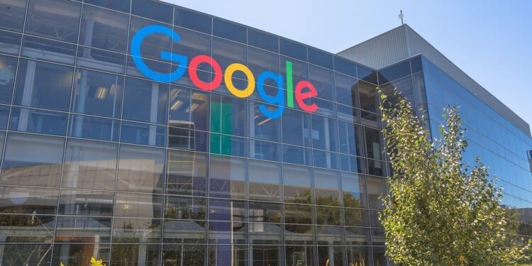 Google: Σε διαπραγματεύσεις για επένδυση 100 εκατ. δολαρίων στη start up Fluidstack