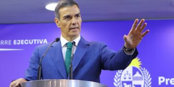 Ισπανία: Μειώσει τον ΦΠΑ στα καύσιμα στο 10% από 21%
