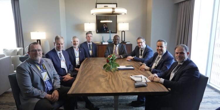 Συνάντηση Στ. Παπασταύρου με Chevron – Σεισμικές έρευνες νοτίως της Κρήτης έως το τέλος του 2026