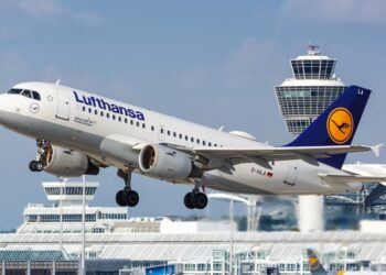 Η Lufthansa κλείνει τη θυγατρική της CityLine