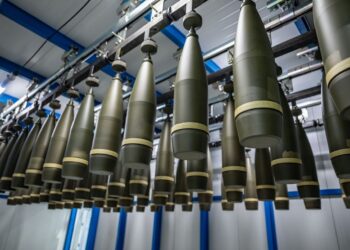 Ο Όμιλος CSG εξασφαλίζει νέο σημαντικό συμβόλαιο για την προμήθεια πυρομαχικών πυροβολικού