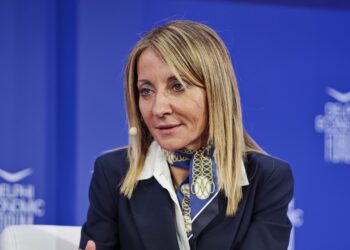 Μaria Sferruzza: Μακροπρόθεσμη προσέγγιση στον ενεργειακό σχεδιασμό για την ασφάλεια