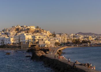 Ferryscanner: Αυξημένη ζήτηση από το εξωτερικό για το καλοκαίρι του 2026