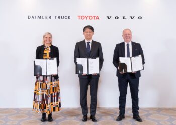 Η Toyota Motor Corporation εντάσσεται στην κοινοπραξία cellcentric για κυψέλες καυσίμου