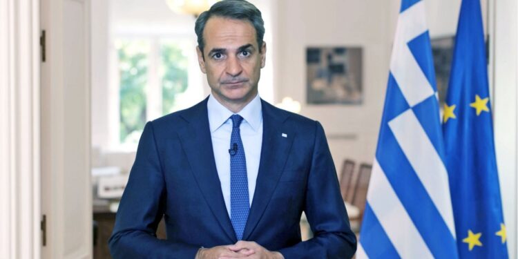 Τα 8 μέτρα Μητσοτάκη για την στήριξη οικογενειών και επιχειρήσεων