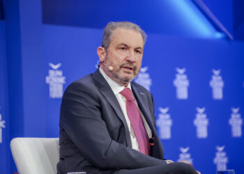 Αλ. Εξάρχου: Ιστορική ευκαιρία για την Ελλάδα ο Κάθετος Διάδρομος