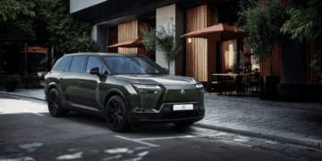 Lexus TZ: Αμιγώς ηλεκτρικό SUV 6 θέσεων