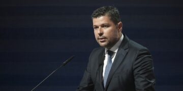 ΔΕΗ: Ποια ονόματα δηλώνουν παρόν στην αύξηση κεφαλαίου